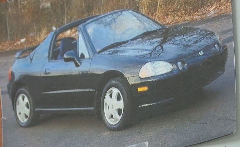 This is Laney Gwinner's car authorities are still searching for.
