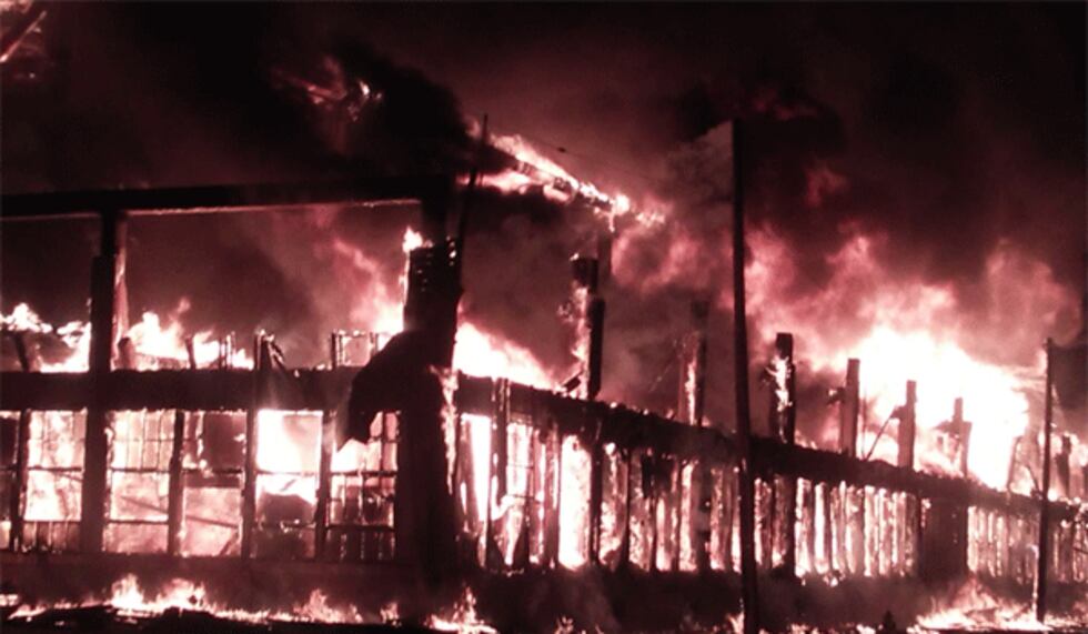 This massive warehouse fire on Laurel Avenue in Hamilton evacuated nearby homes early Thursday.