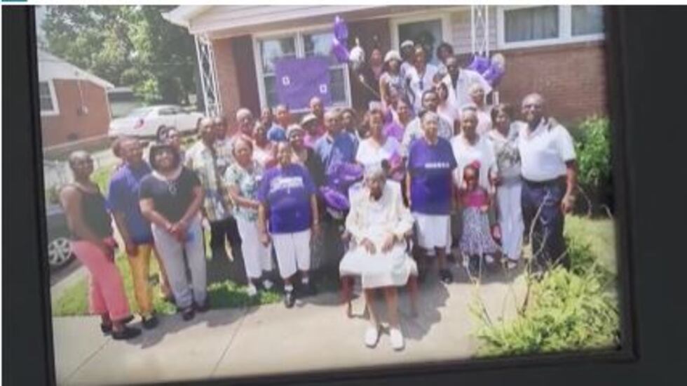 Charlotte’s Hester Ford, previously oldest living American, dies at 115 years old